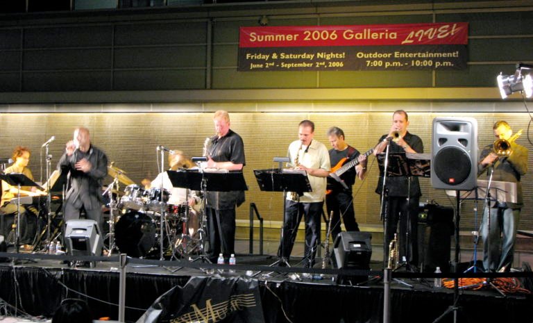 Bill Fulton Band at Sherman Oaks Galleria