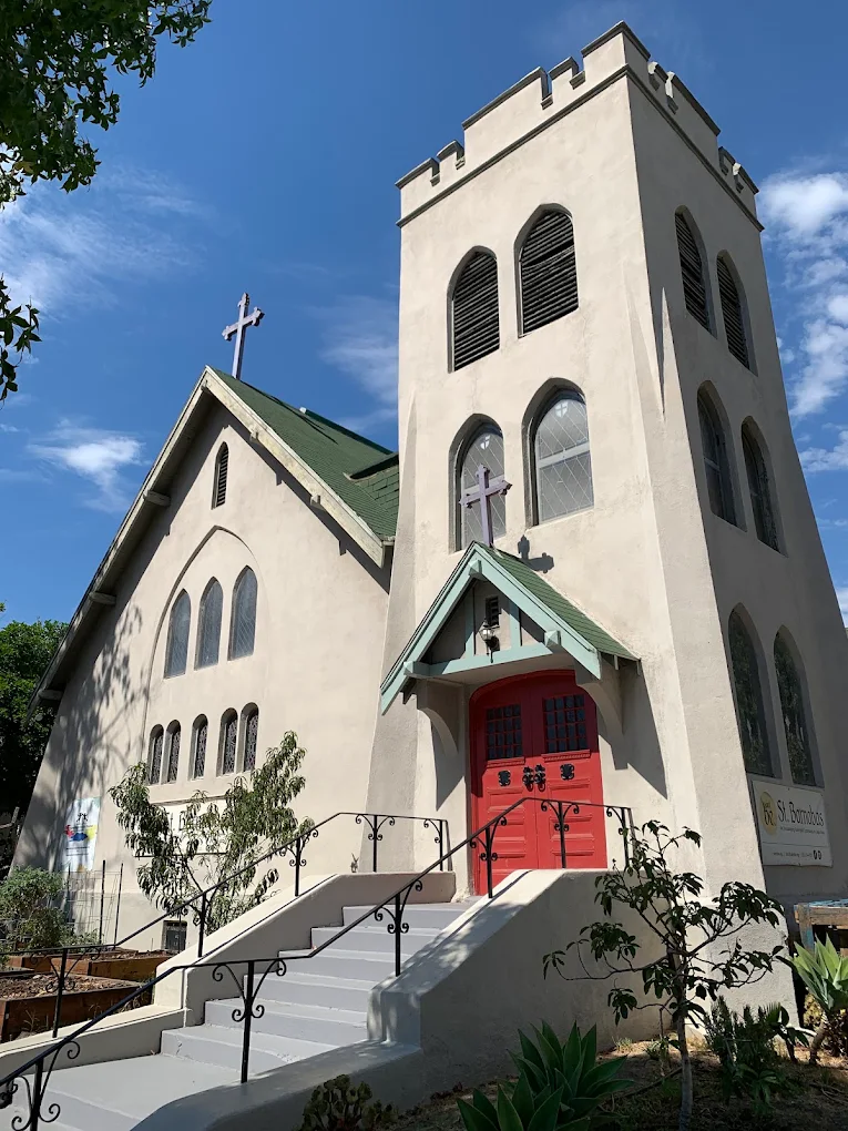 Bill Fulton on keys or piano at St Barnabas Episcopal Church